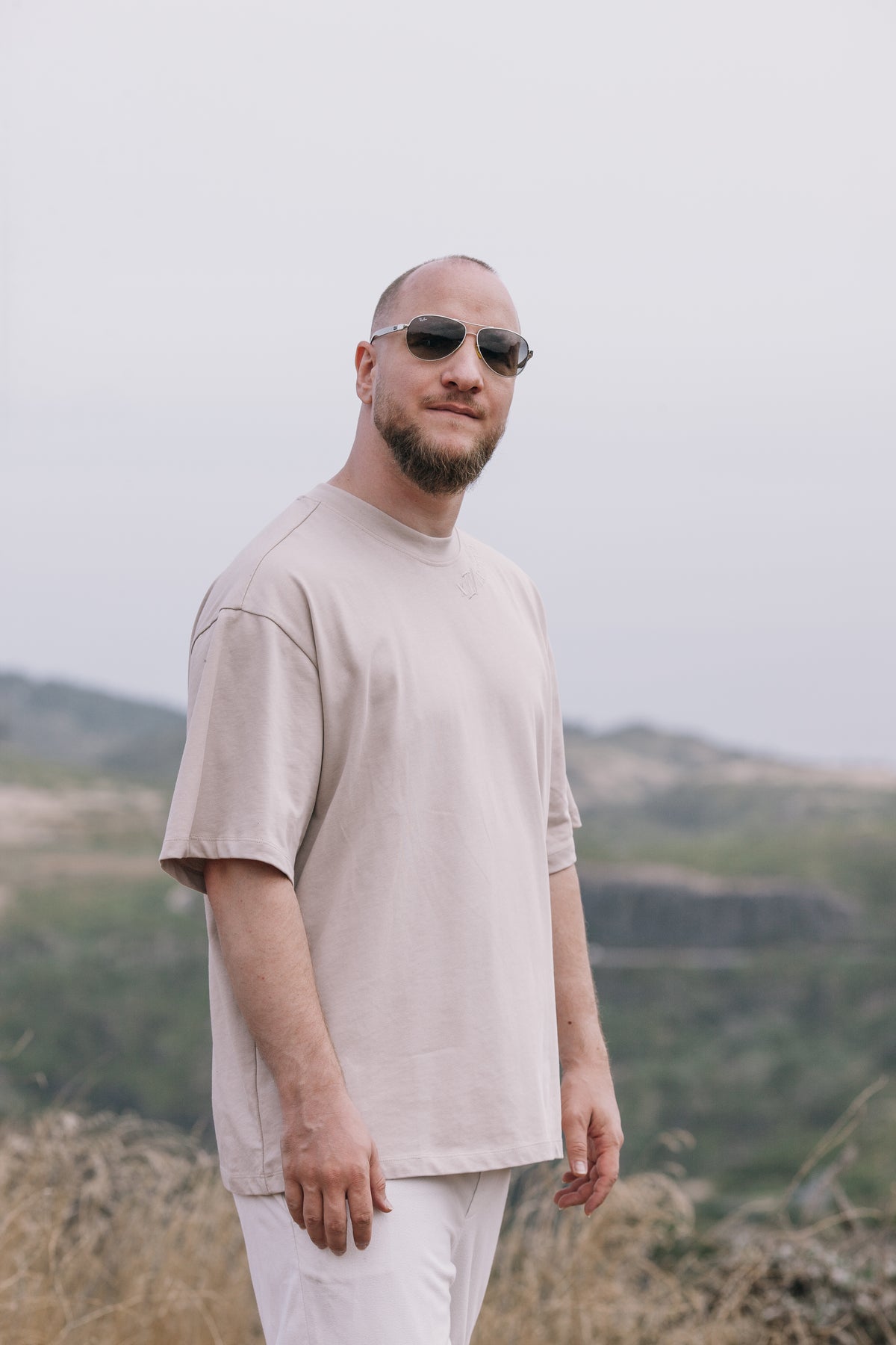 Tee Beige